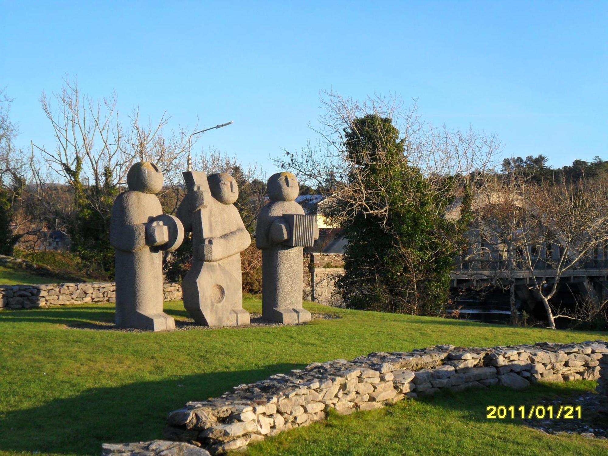 Watersedge Seaviews Hotel Kenmare Exterior photo