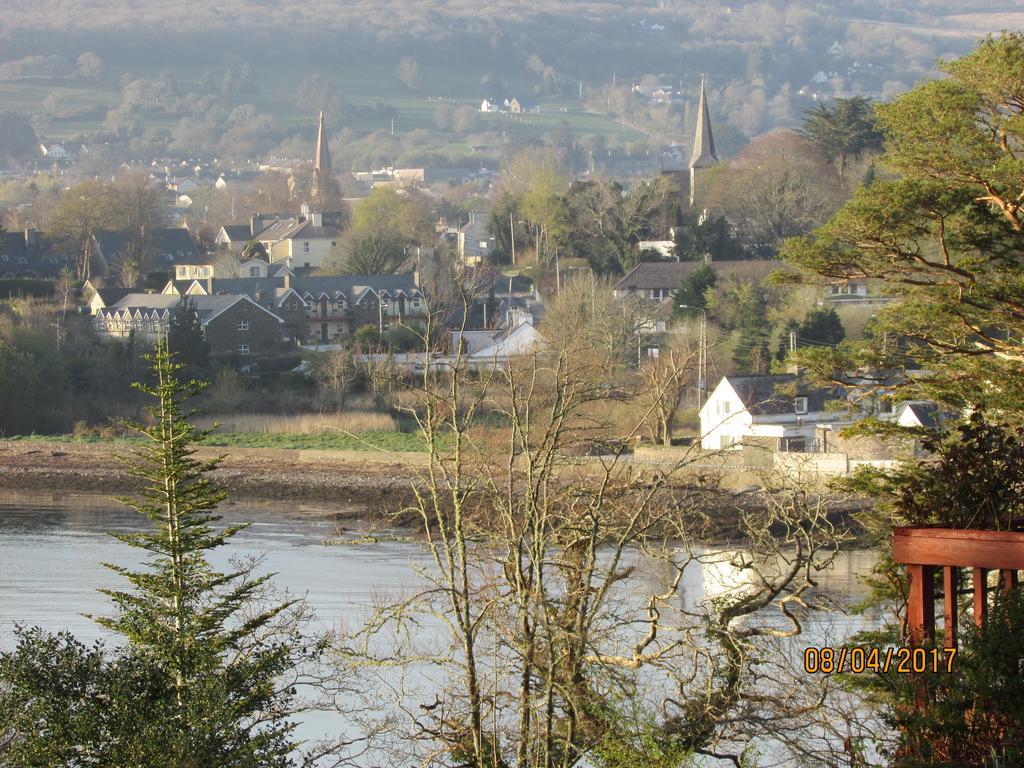 Watersedge Seaviews Hotel Kenmare Exterior photo