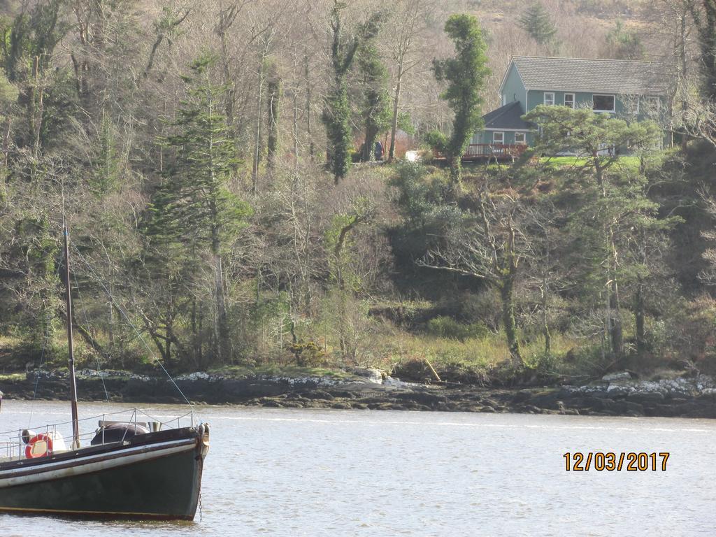 Watersedge Seaviews Hotel Kenmare Exterior photo